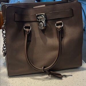 Michael Kors Hamilton in Cinder